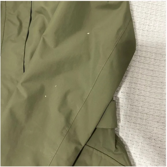 The North Face Adjustable Green Rain Jacket (S) - Picture 13 of 13